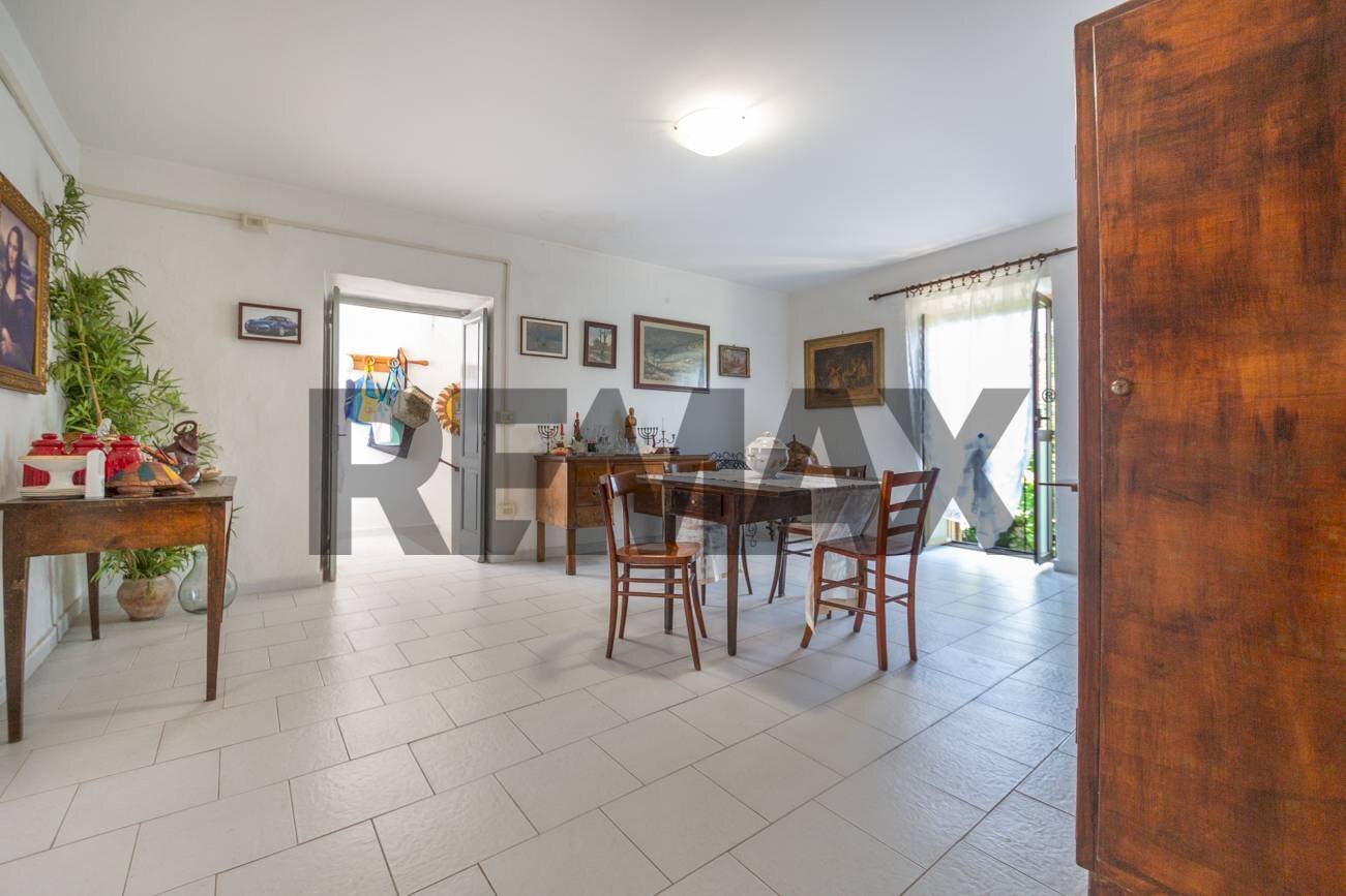 Sala da pranzo - Semi-detached house Roma
 
snc, Giuliano Teatino - photo 1