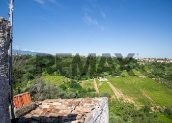 Vista delle montagne - Semi-detached house Roma
 
snc, Giuliano Teatino - photo 23