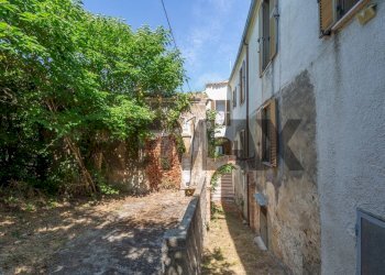 Giardino - Semi-detached house Roma
 
snc, Giuliano Teatino - photo 25
