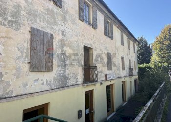 Edificio all\'aperto - Four-room apartment Via Feltre
 
43, Belluno - photo 5
