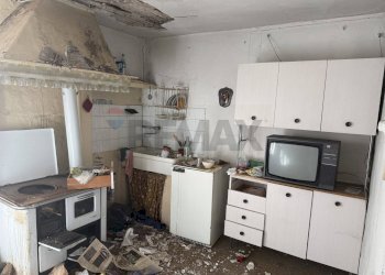 Cucina - Four-room apartment Via Feltre
 
43, Belluno - photo 22