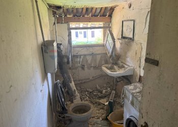 Bagno - Four-room apartment Via Feltre
 
43, Belluno - photo 34