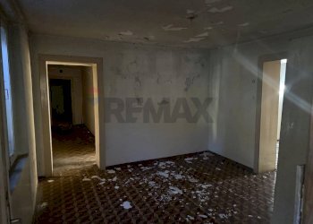 Stanza vuota - Four-room apartment Via Feltre
 
43, Belluno - photo 39
