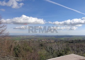 Vista delle montagne - Rustic Via Campi Lunghi (ex Palazzo di Avenale)
 
42, Cingoli - photo 32
