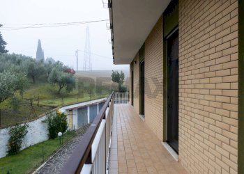Balcone - Four-room apartment Contrada San Francesco
 
6, Recanati - photo 16