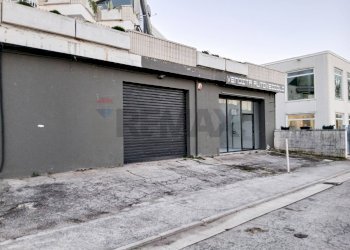 Terrazza - Negozio Via Marconi
19, Porto Recanati - foto 7