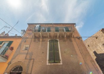Edificio all\'aperto - Three-room apartment Via di Cellere
 
53, Ischia di Castro - photo 4