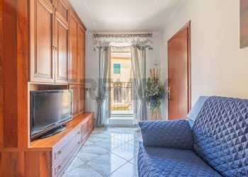 Soggiorno - Three-room apartment Via di Cellere
 
53, Ischia di Castro - photo 8