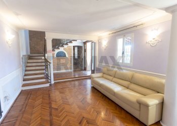 Soggiorno - Villa Via Campore
57, Salsomaggiore Terme - foto 7