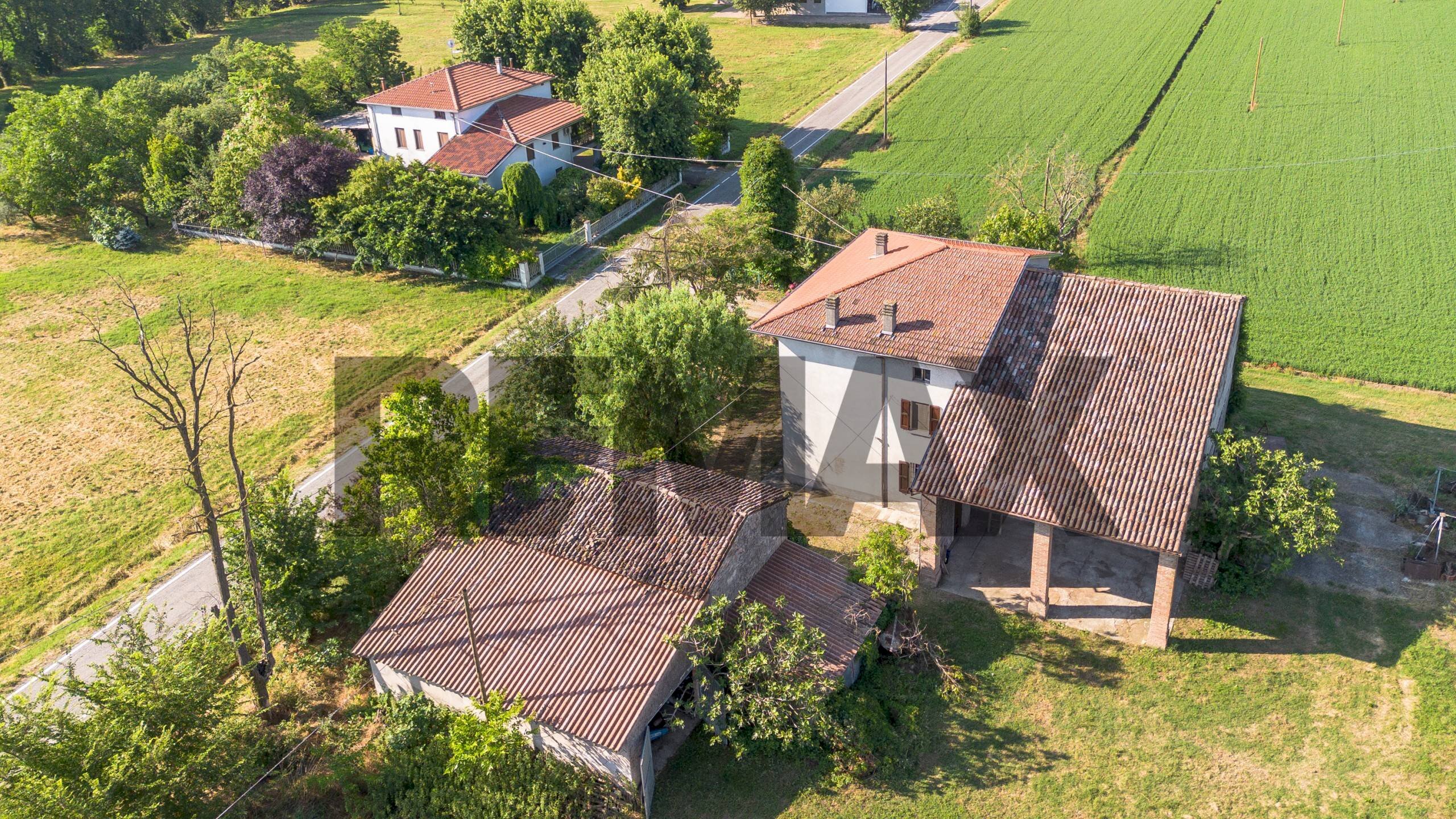 Casa all\'aperto - Independent house Frazione Castione dei Marchesi
160, Fidenza - photo 3