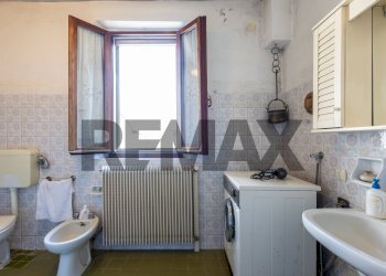 Bagno - Independent house Frazione Castione dei Marchesi
 
160, Fidenza - photo 51