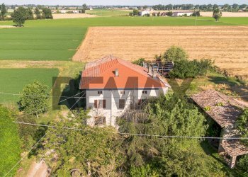 Casa all\'aperto - Independent house Frazione Castione dei Marchesi
 
160, Fidenza - photo 61