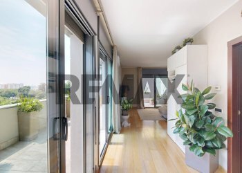 Hall / corridoio - Trilocale VIA TALIEDO
 
2, Milano - foto 15