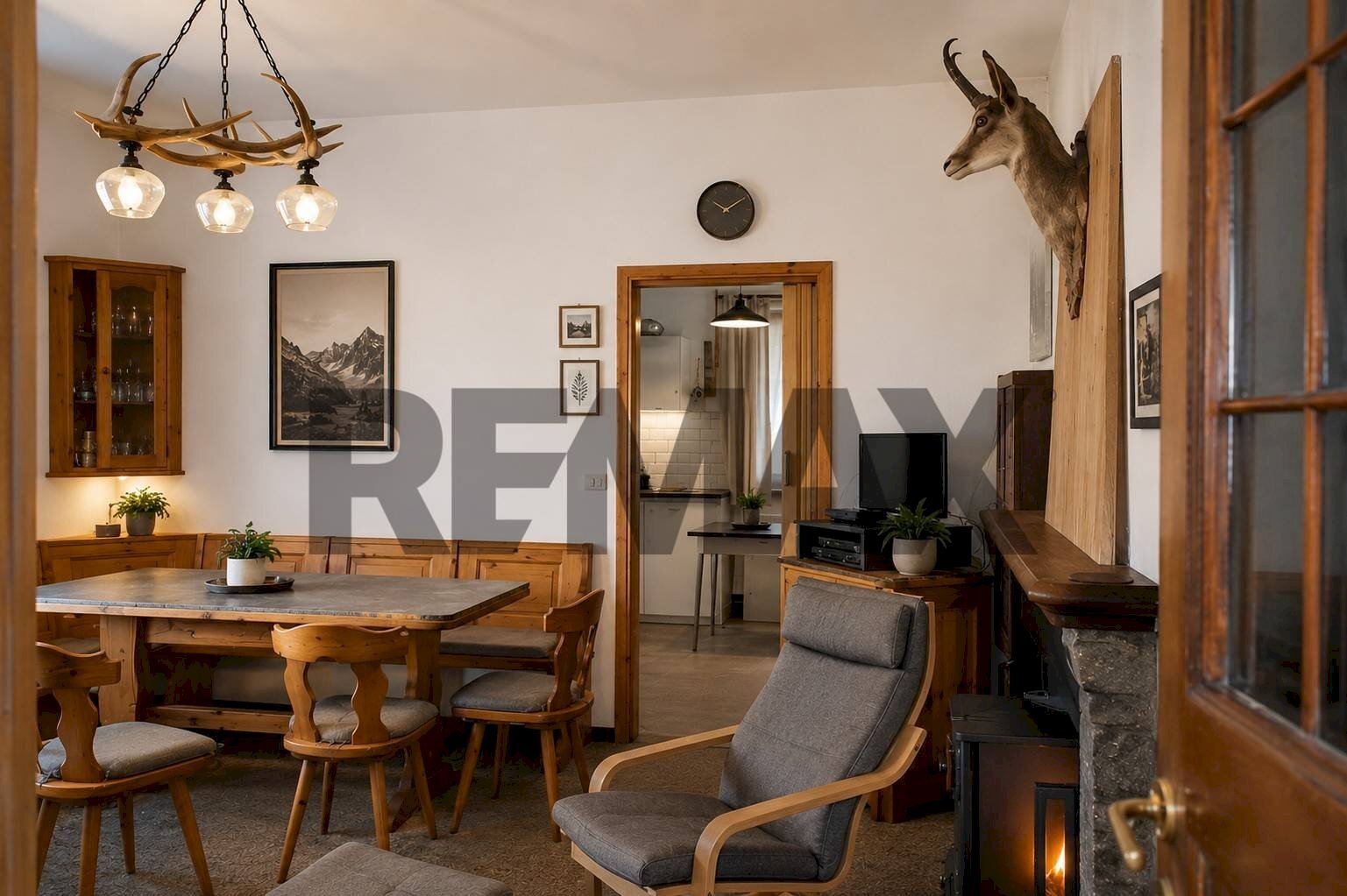 Sala da pranzo - Casa indipendente strada provinciale massese
 
41, Monchio delle Corti - foto 2