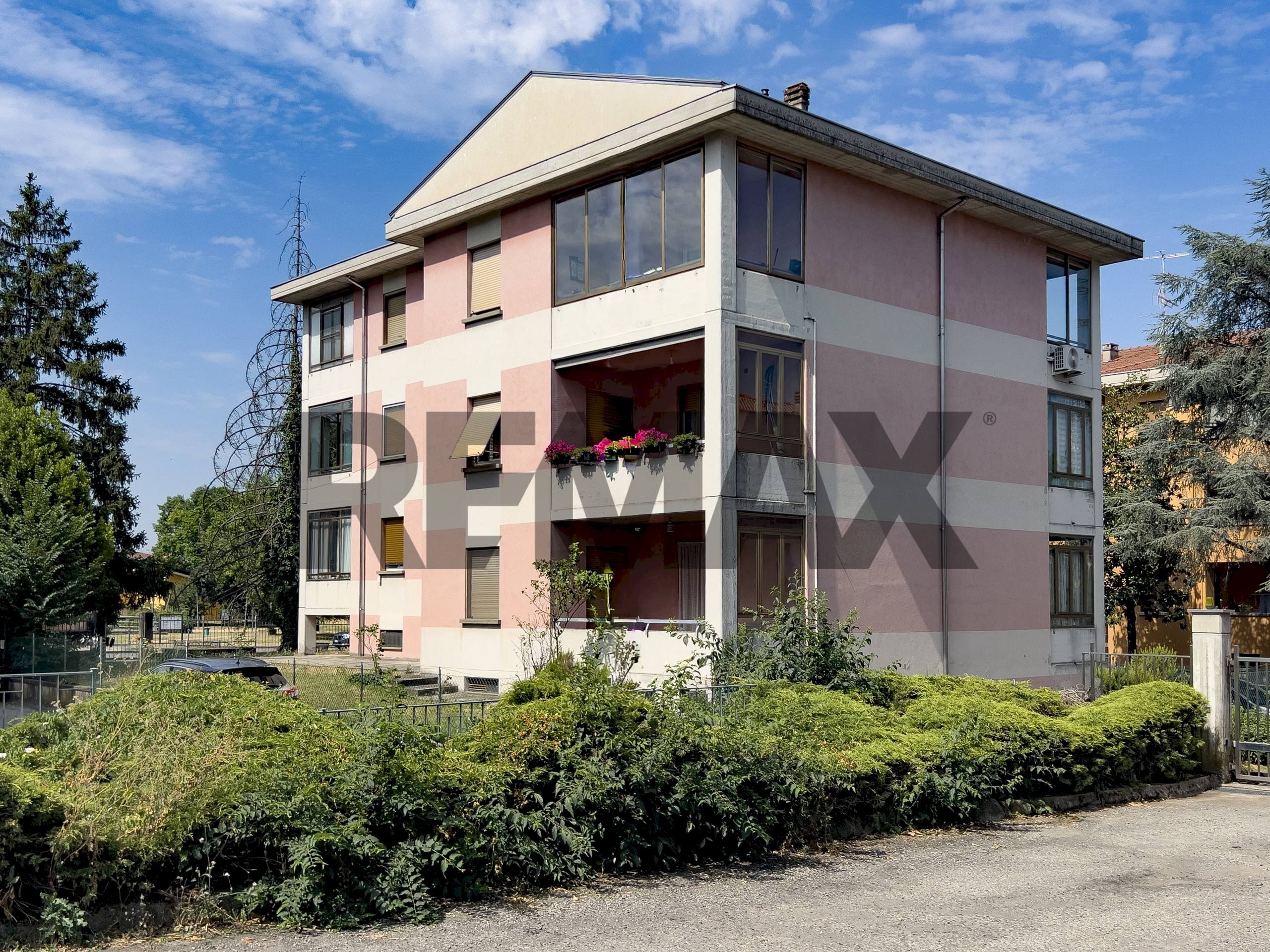 Edificio all\'aperto - Four-room apartment via cugini
 
1, Collecchio - photo 1