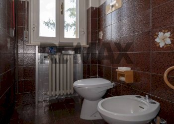 Bagno - Four-room apartment via cugini
 
1, Collecchio - photo 10