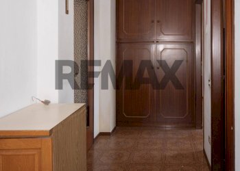 Hall / corridoio - Four-room apartment via cugini
 
1, Collecchio - photo 16
