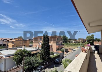 Balcone - Three-room apartment Via Paolo Damiani
 
96, Fiumicino - photo 8