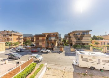 Edificio all\'aperto - Trilocale Via Portunno
 
106, Fiumicino - foto 14