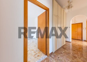 Hall / corridoio - Trilocale Via Portunno
 
106, Fiumicino - foto 16
