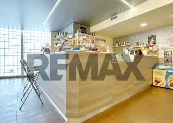 Camera / camera da letto - Cafeteria - Cold Bar via dei colli
202, Selvazzano Dentro - photo 1