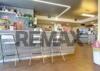 Cucina - Cafeteria - Cold Bar via dei colli
202, Selvazzano Dentro - photo 3