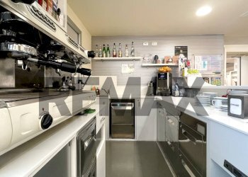 Cucina - Cafeteria - Cold Bar via dei colli
202, Selvazzano Dentro - photo 10
