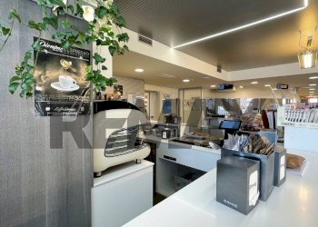 Cucina - Cafeteria - Cold Bar via dei colli
202, Selvazzano Dentro - photo 20