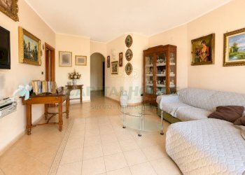 Foto 2 - Four-room apartment VIA S. MARIA C.V., Capua - photo 2