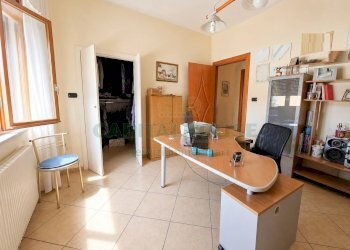 Foto 15 - Four-room apartment VIA S. MARIA C.V., Capua - photo 15