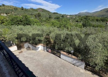 Vista delle montagne - Three-room apartment contrada vacastello
 
1, Itri - photo 7