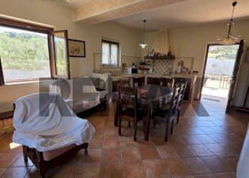 Sala da pranzo - Three-room apartment contrada vacastello
 
1, Itri - photo 11