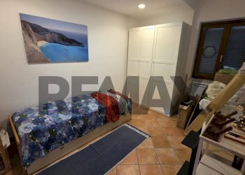 Camera / camera da letto - Three-room apartment contrada vacastello
 
1, Itri - photo 23