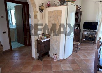 Hall / corridoio - Three-room apartment contrada vacastello
 
1, Itri - photo 29