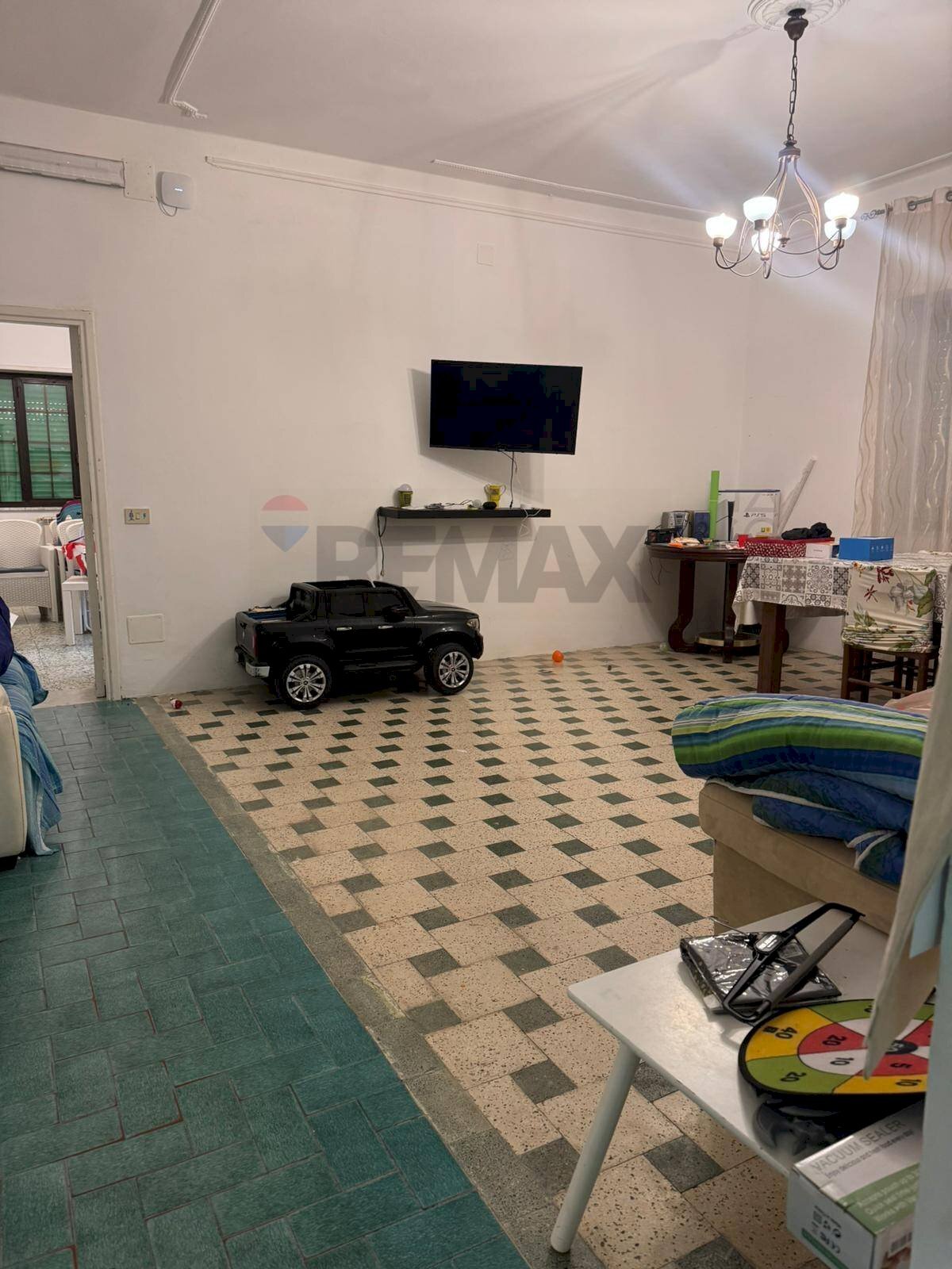 Soggiorno - Three-room apartment VIA CRISTOFORO COLOMBO
90, Minturno - photo 3
