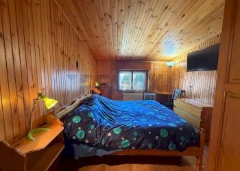 Camera / camera da letto - Attic Via della Pineta
1, Alfedena - photo 16