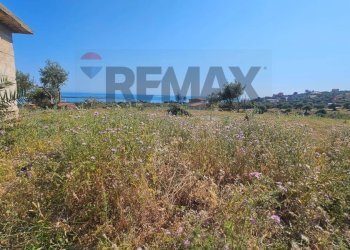 Vista delle montagne - Terreno agricolo Via Giuseppe Navarra Erudito
 
10, Termini Imerese - foto 2
