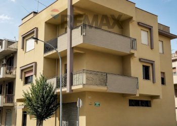 Edificio all\'aperto - Apartment Corso dei Mille
 
200/A, Menfi - photo 2