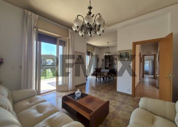 Sala da pranzo - Villa via Pio La Torre
 
12, Santa Croce Camerina - photo 9