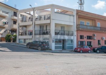 Edificio all\'aperto - Independent house via francesco brancato
 
1, Santa Croce Camerina - photo 2