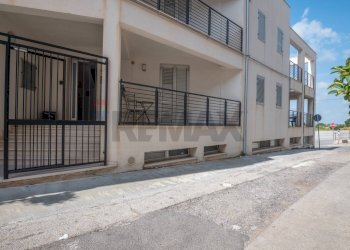 Edificio all\'aperto - Independent house via francesco brancato
 
1, Santa Croce Camerina - photo 3