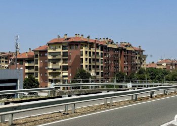 Edificio all\'aperto - Trilocale via Eugenio Curiel
 
196, Rozzano - foto 4