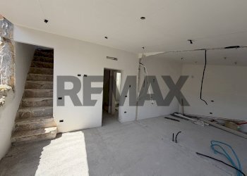 Stanza vuota - Villa Bifamiliare Via Archimede
 
132, Terrasini - foto 10
