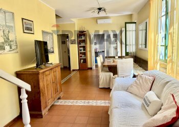 Sala da pranzo - Casa semi indipendente via padre i. da carrara
 
27, Forte dei Marmi - foto 6