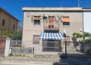Casa all\'aperto - Semi-detached house Via Dei Peligni
 
149, Pescara - photo 6