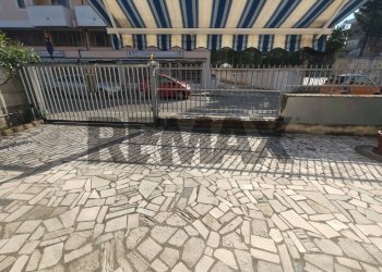 Terrazza - Semi-detached house Via Dei Peligni
 
149, Pescara - photo 18