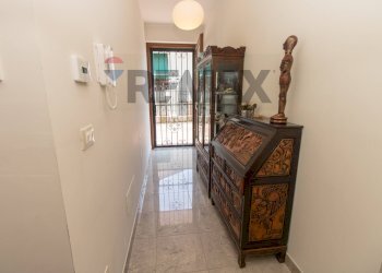 Hall / corridoio - Semi-detached house Via Giuseppe Toppeta
 
29/1, Pescara - photo 7