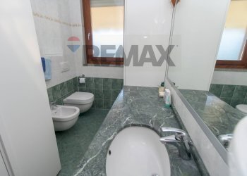 Bagno - Semi-detached house Via Giuseppe Toppeta
 
29/1, Pescara - photo 23