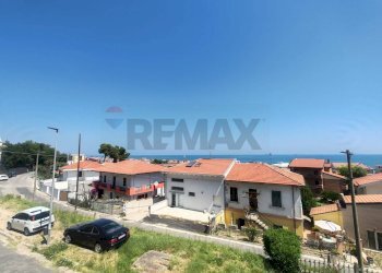 Casa all\'aperto - Three-room apartment Via San Berardino
 
10, Francavilla al Mare - photo 1
