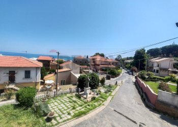Edificio all\'aperto - Three-room apartment Via San Berardino
 
10, Francavilla al Mare - photo 6